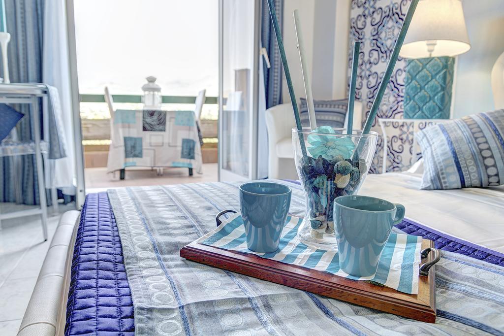 Suitehome Taormina ジャルディーニ・ナクソス 部屋 写真